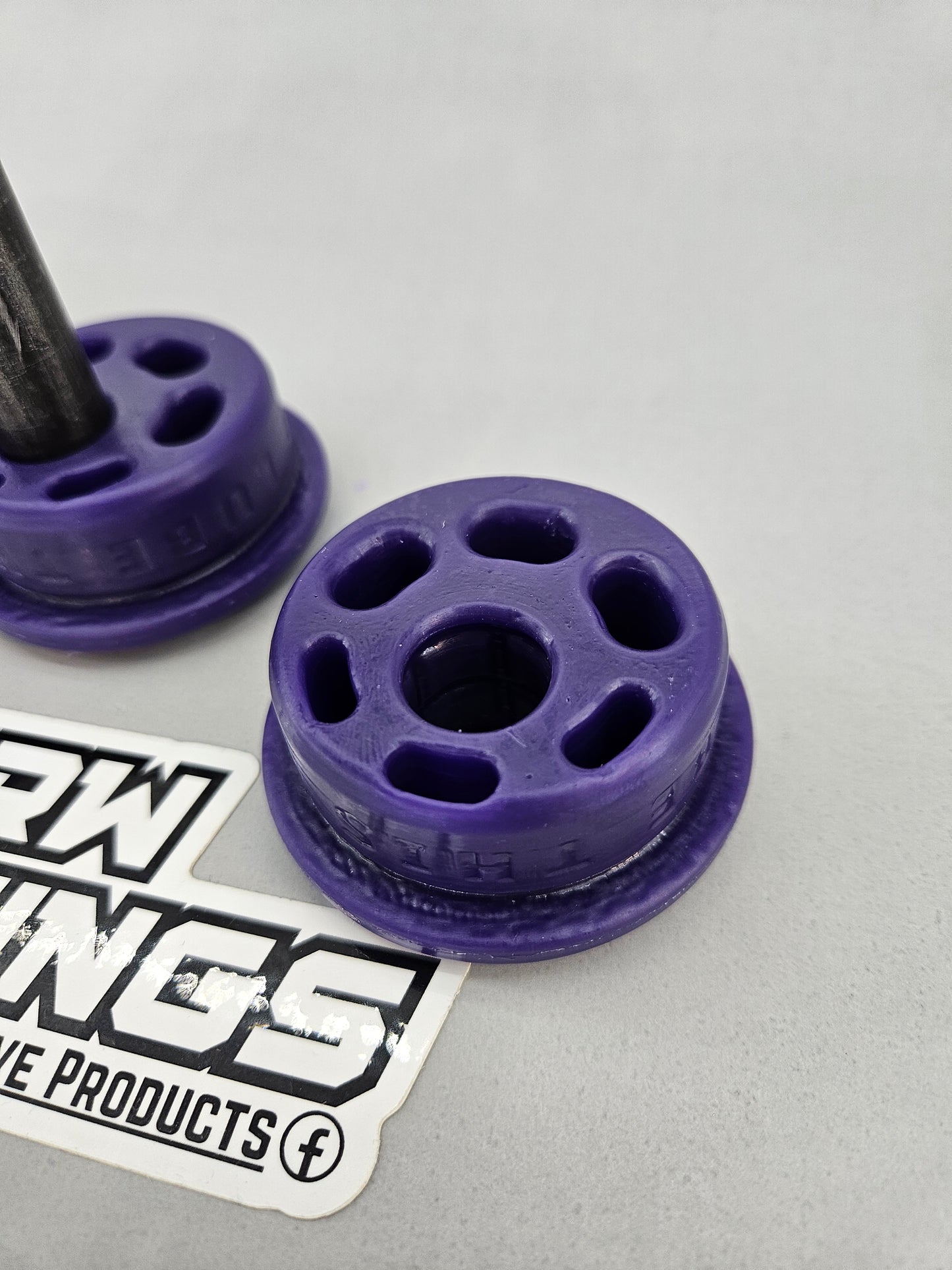 89'-94' Justy Rear Differential Mount Bushings