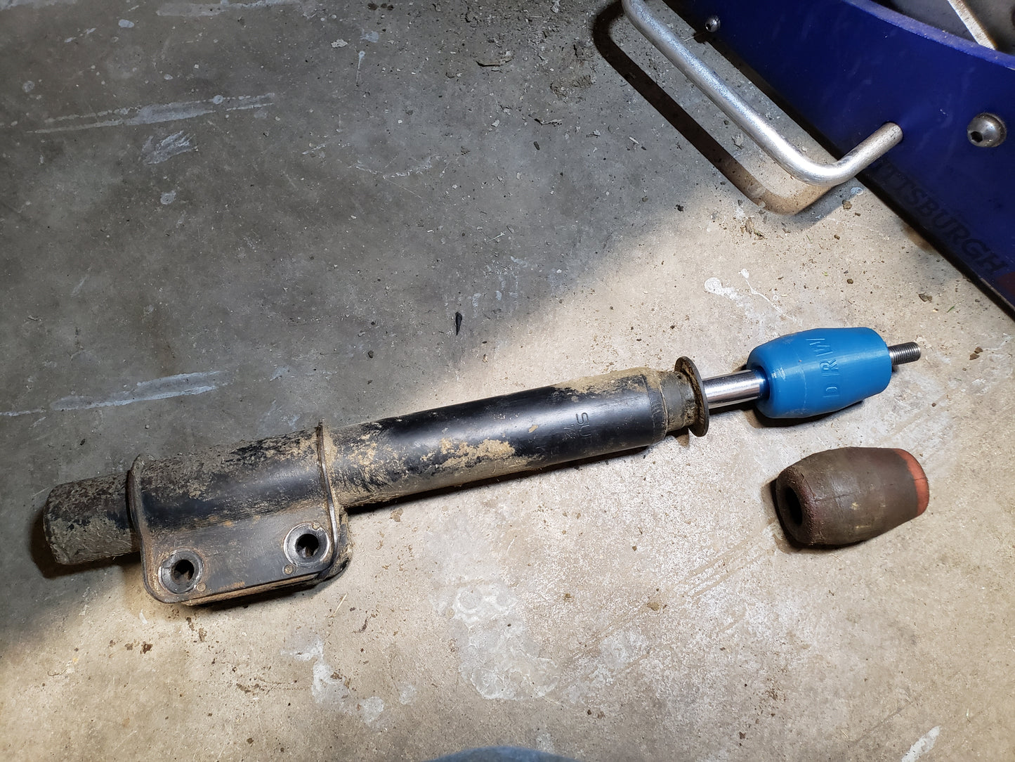 84'-94' Justy Rear Shock Bump Stops/Helpers