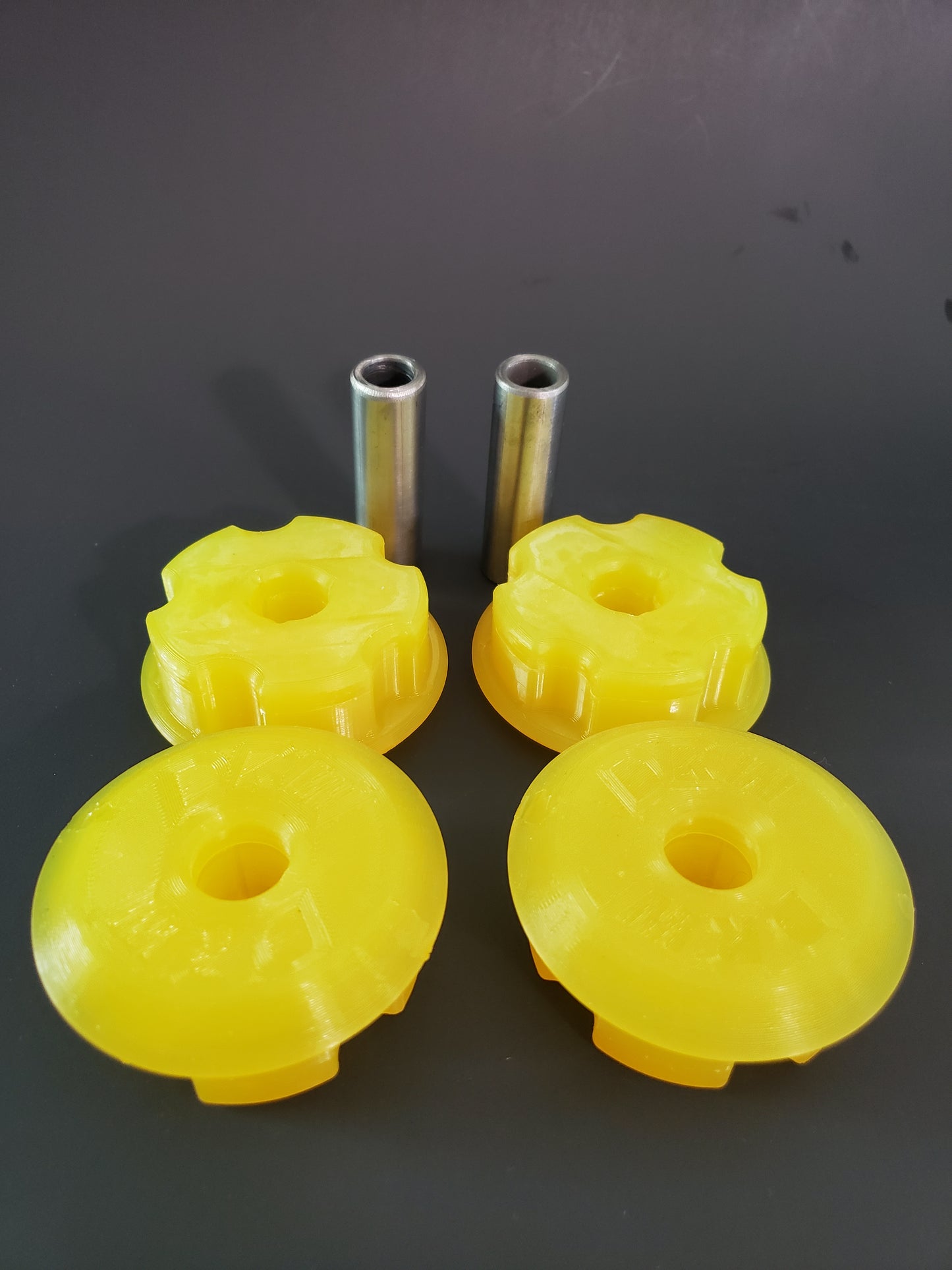 89'-94' Justy Rear Differential Mount Bushings