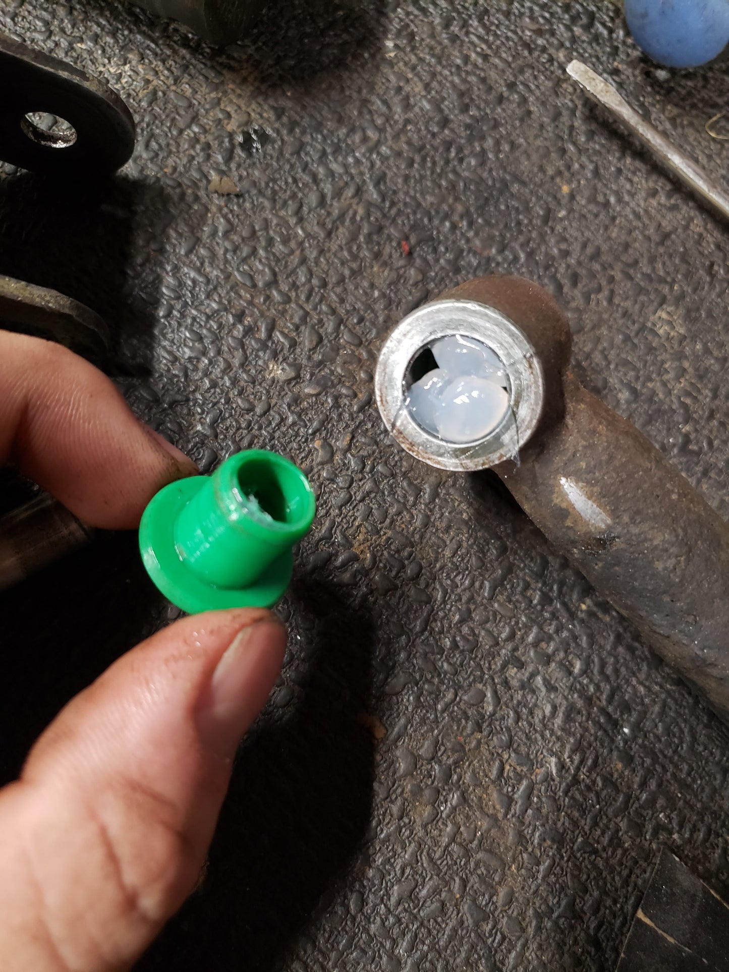 Subaru Shift Linkage Thin Bushings. Set of x2 Pieces