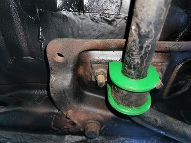 Subaru Front Sway Bar Inner Mounts. D1039-SUB-SU
