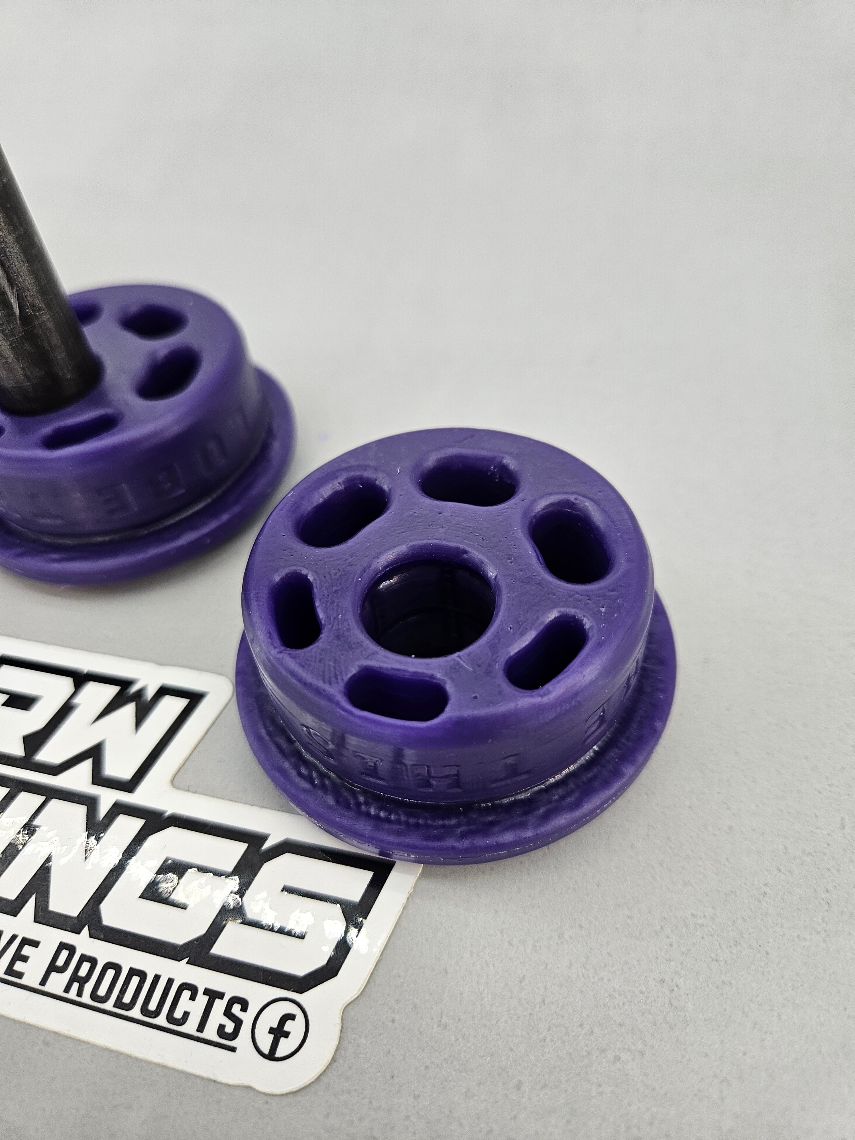 89'-94' Justy Rear Differential Mount Bushings – DRW Bushings
