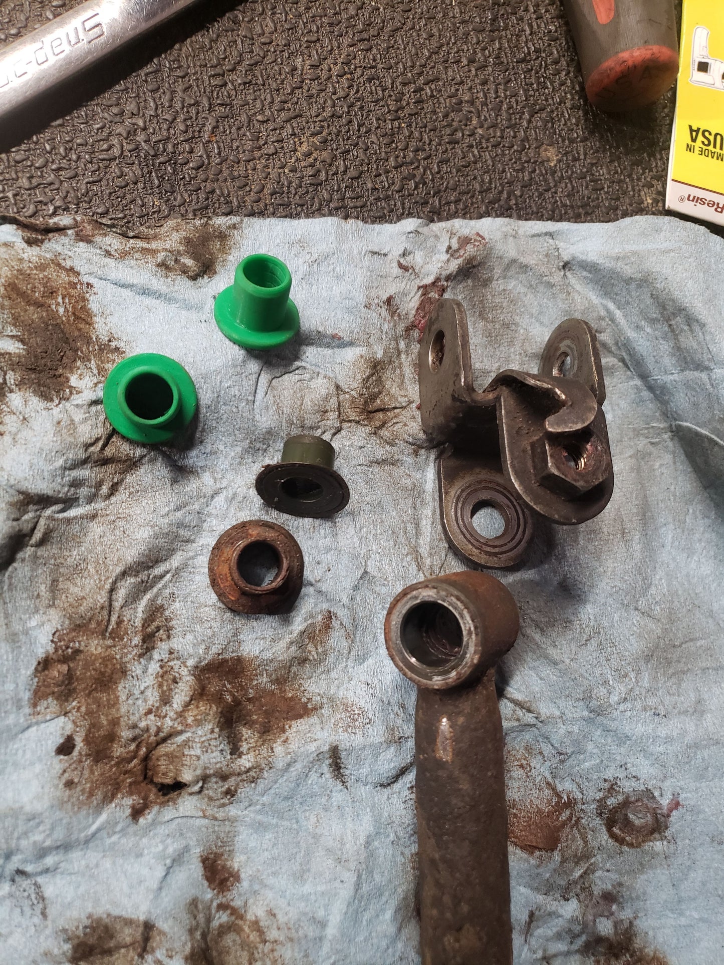 Subaru Shift Linkage Thin Bushings. Set of x6