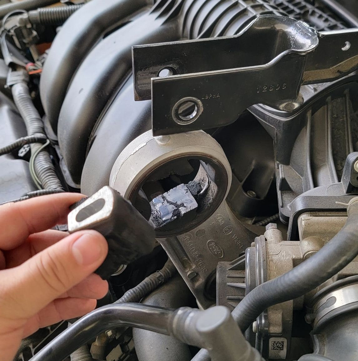 Ford Five Hundred/Freestyle & Mercury Montego. Upgraded Engine Torque Mount . Polyurethane